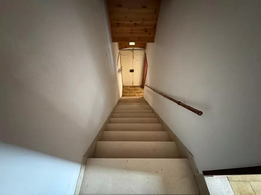 Immagine 17 di Porzione di casa in vendita  a Empoli