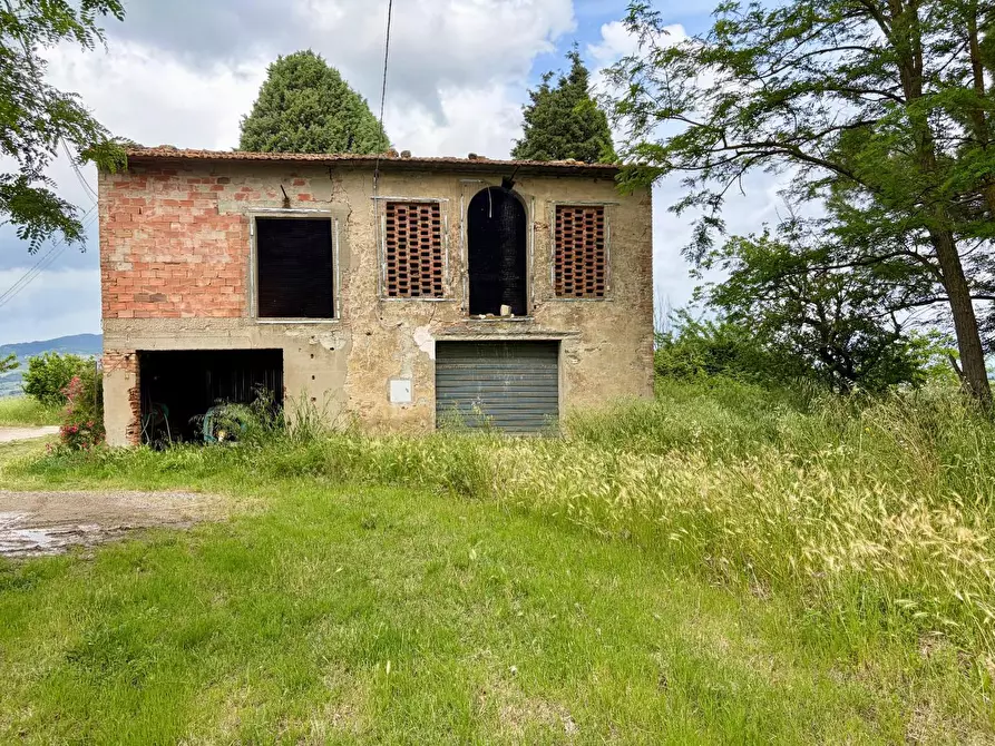 Immagine 4 di Deposito in vendita  a Vinci