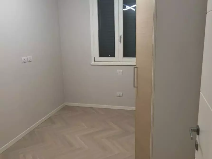 Immagine 11 di Appartamento in affitto  a Empoli