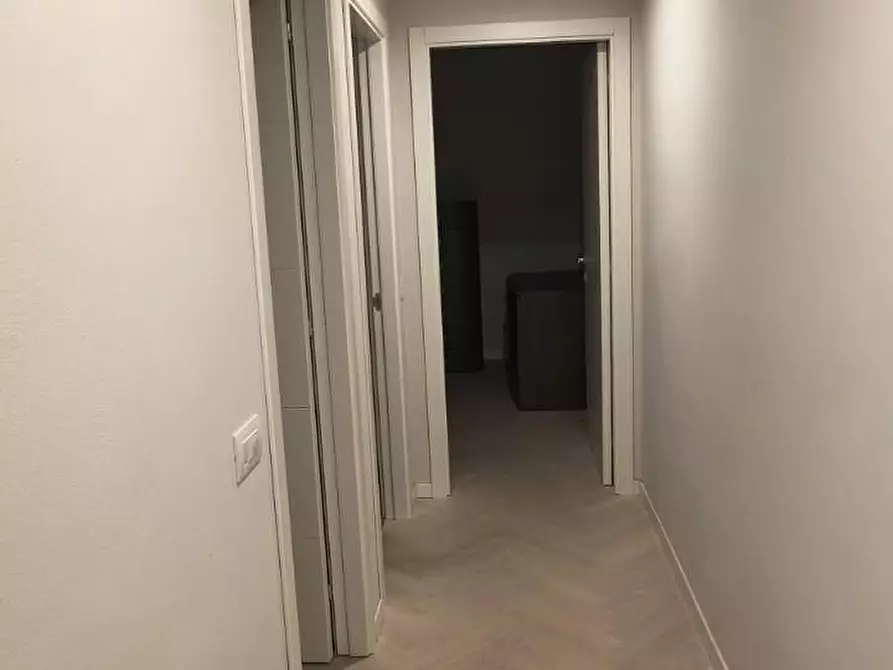 Immagine 13 di Appartamento in affitto  a Empoli