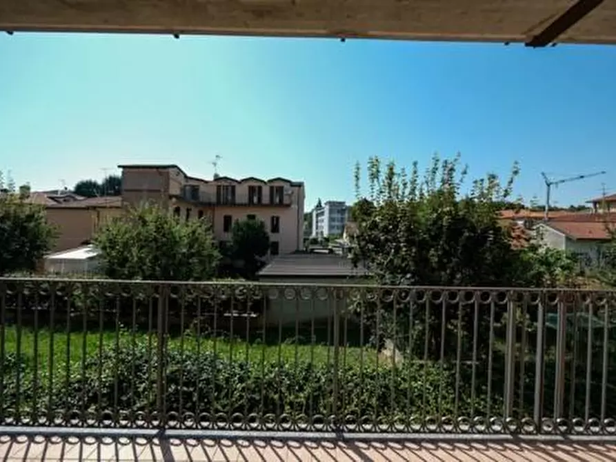 Immagine 14 di Appartamento in vendita  a Gorgonzola