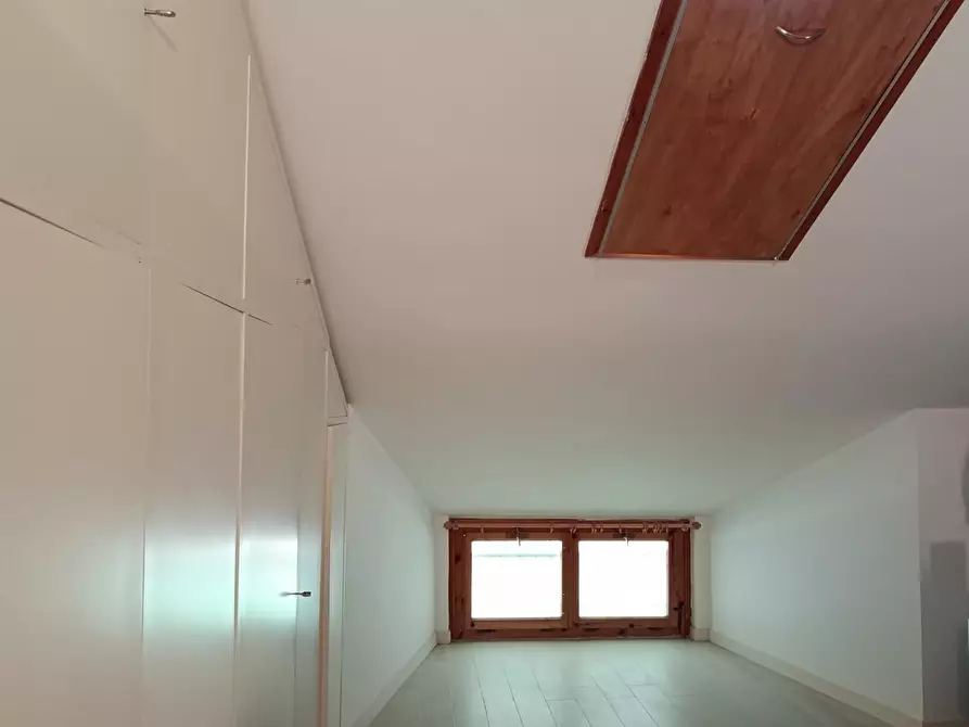 Immagine 25 di Appartamento in vendita  a Rosignano Marittimo
