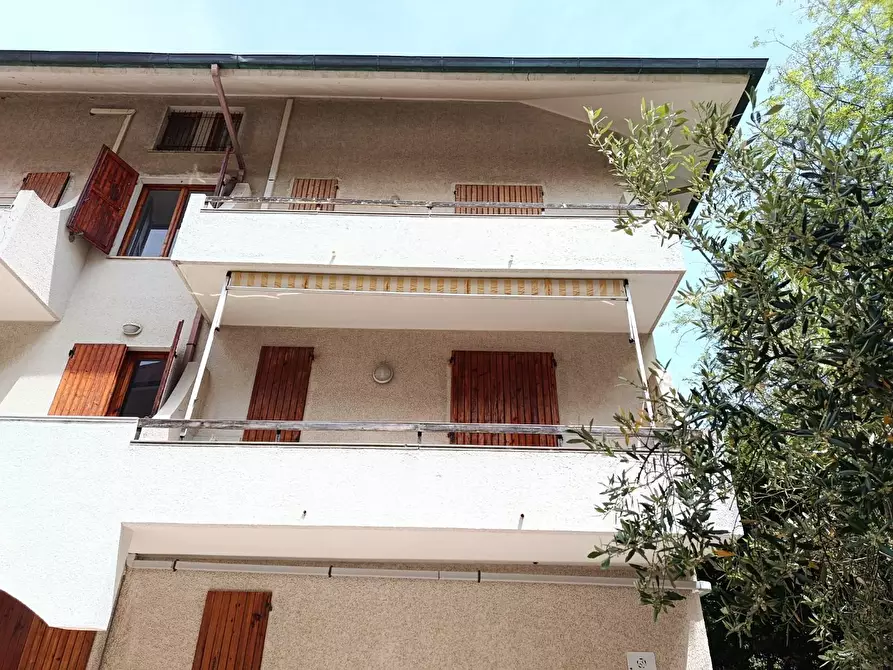 Immagine 4 di Appartamento in vendita  a Rosignano Marittimo