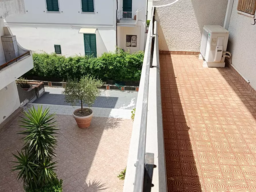 Immagine 34 di Appartamento in vendita  a Rosignano Marittimo