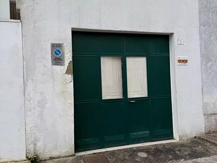 Immagine 22 di Appartamento in vendita  a Miggiano