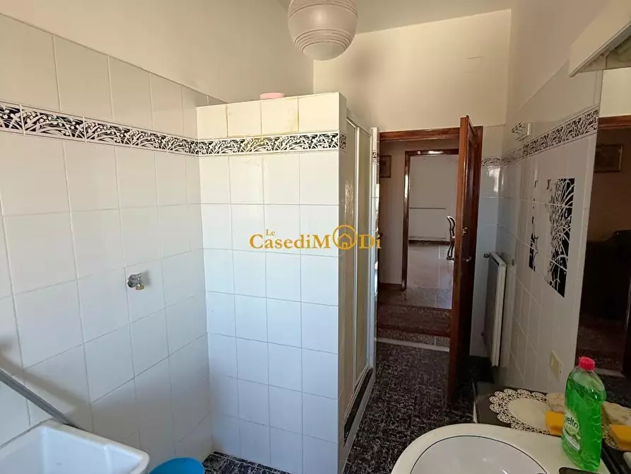 Immagine 29 di Appartamento in vendita  a Livorno