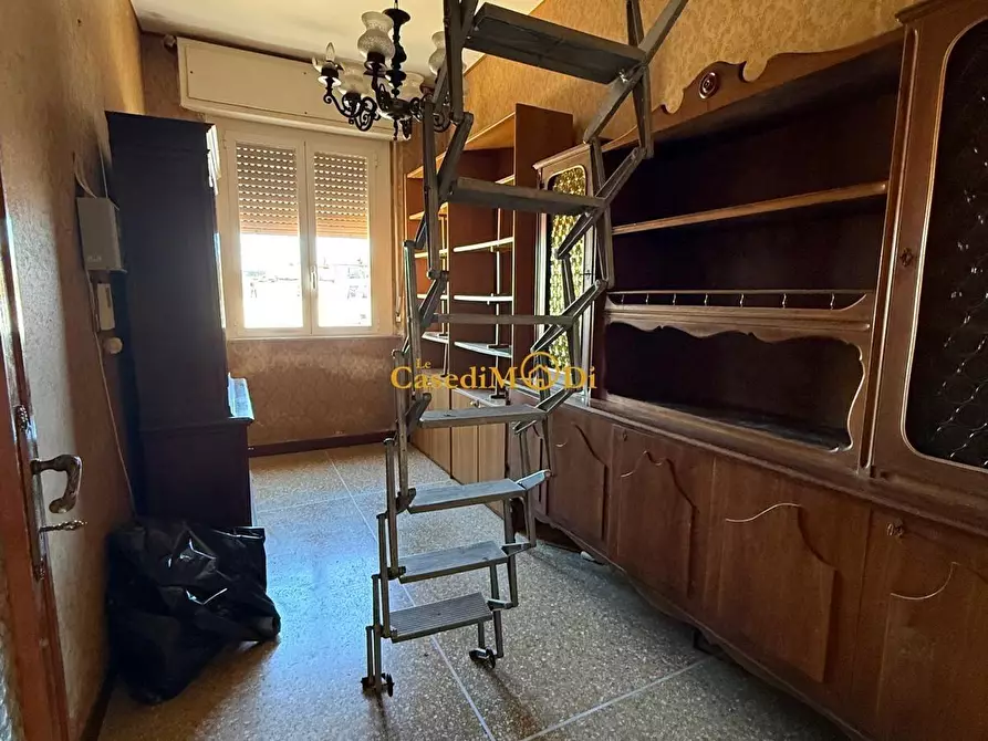 Immagine 34 di Appartamento in vendita  a Livorno