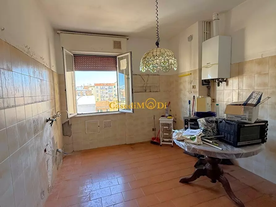 Immagine 12 di Appartamento in vendita  a Livorno