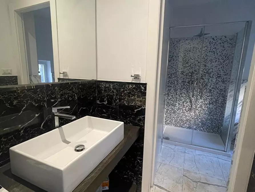 Immagine 27 di Terratetto in vendita  a Carrara