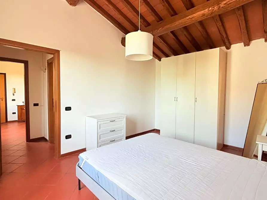 Immagine 14 di Appartamento in vendita  a Massa E Cozzile