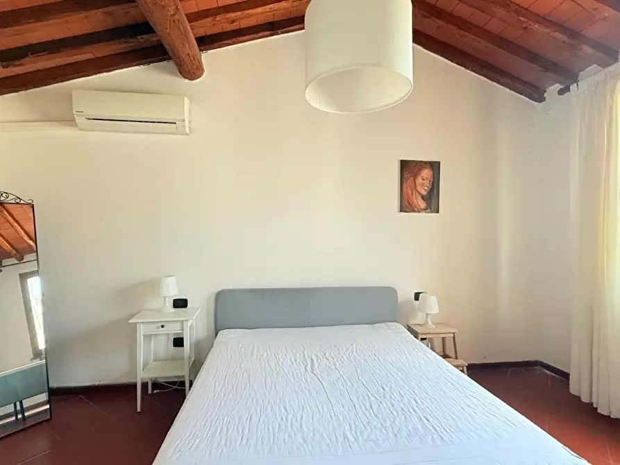 Immagine 15 di Appartamento in vendita  a Massa E Cozzile