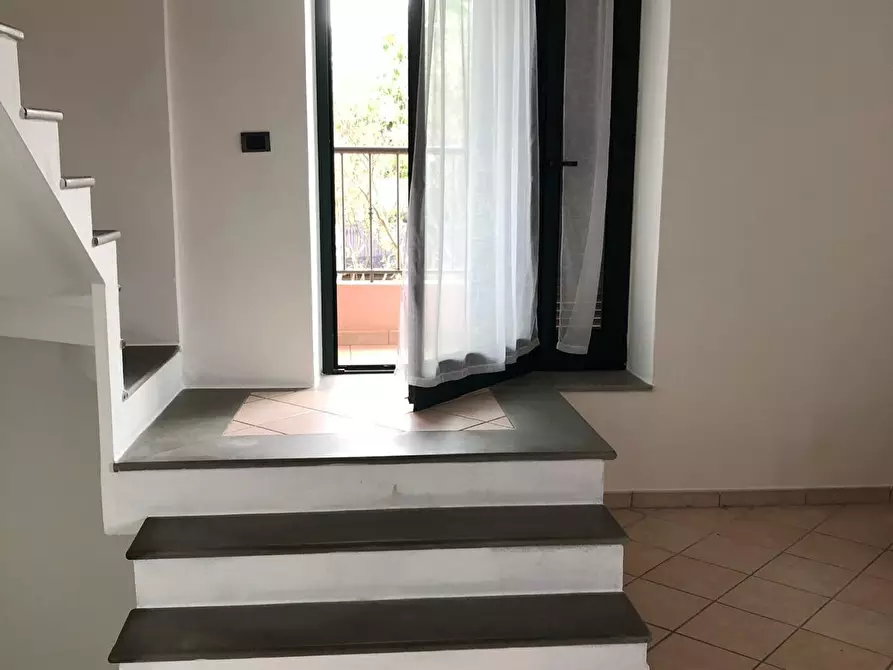 Immagine 19 di Casa semindipendente in vendita  a Carrara