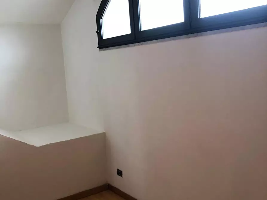 Immagine 26 di Casa semindipendente in vendita  a Carrara