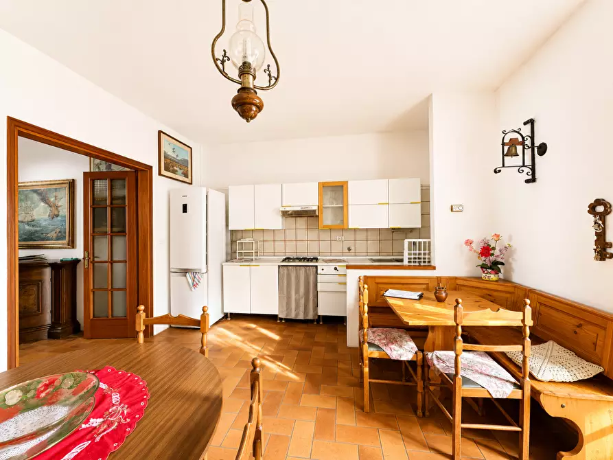 Immagine 5 di Porzione di casa in vendita  a Empoli