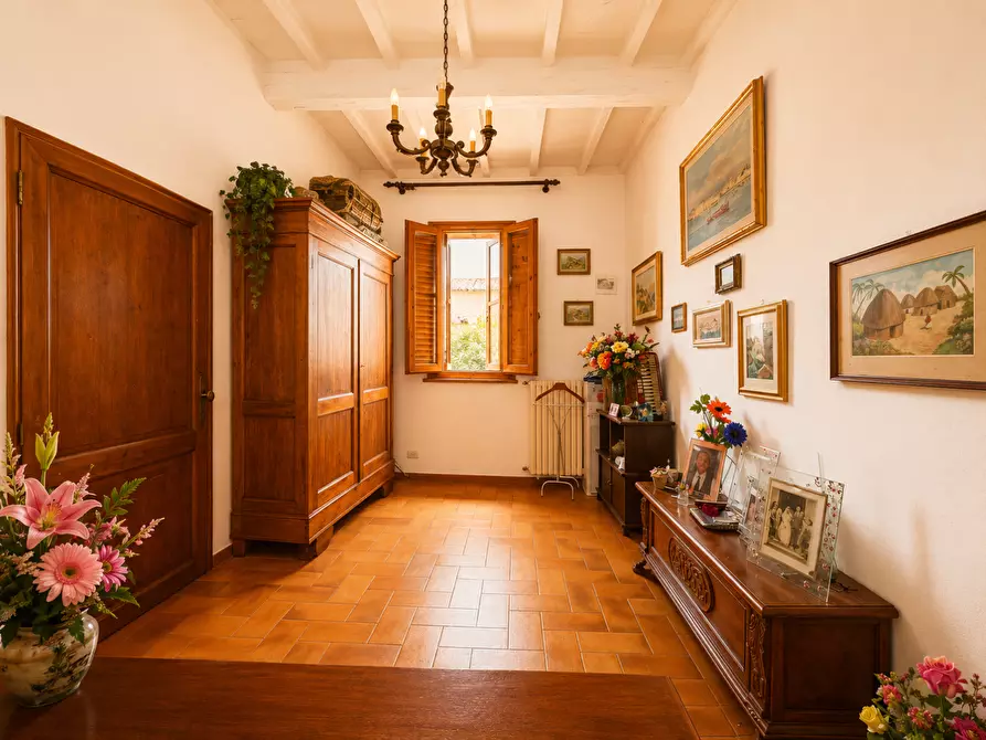 Immagine 13 di Porzione di casa in vendita  a Empoli