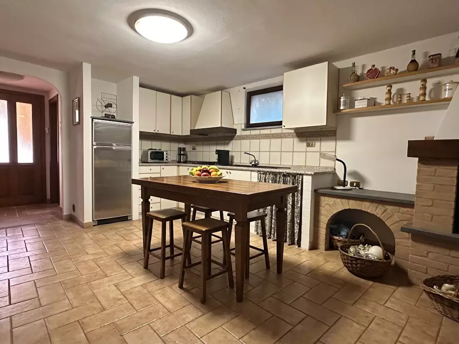 Immagine 30 di Casa indipendente in vendita  a Buti