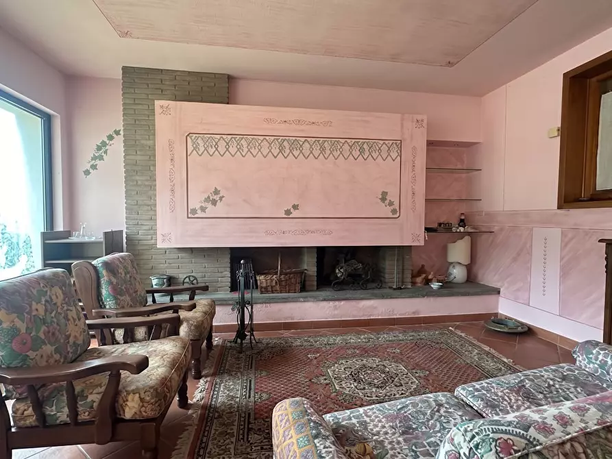 Immagine 11 di Casa indipendente in vendita  a Buti