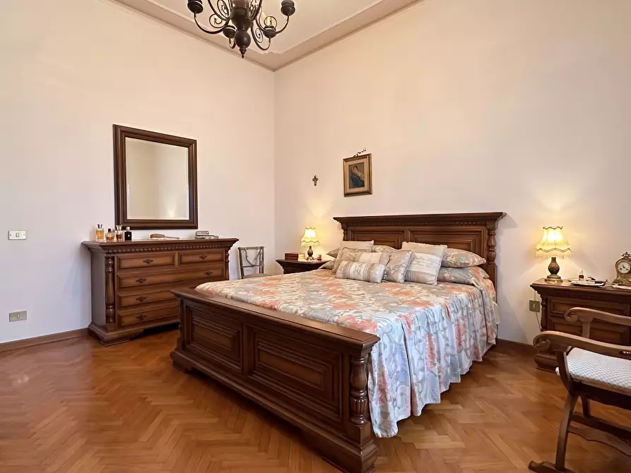 Immagine 12 di Casa indipendente in vendita  a Buti