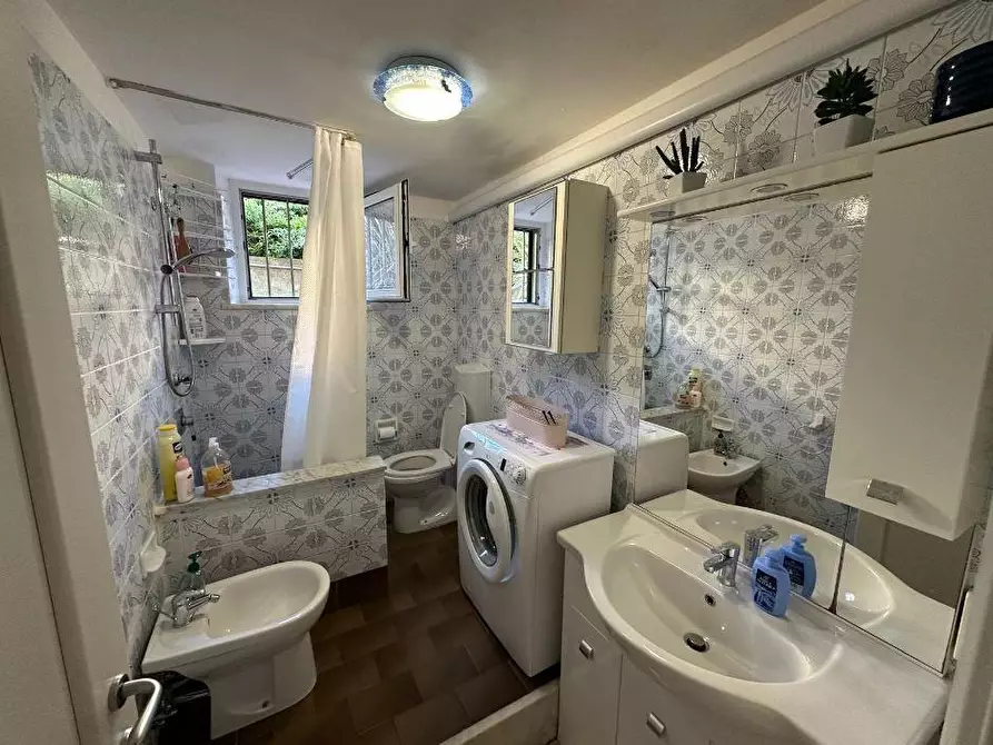 Immagine 6 di Seminterrato in vendita  a Carrara