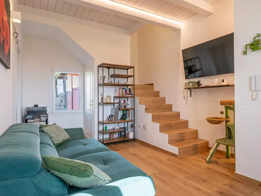 Immagine 3 di Appartamento in vendita  a Cascina