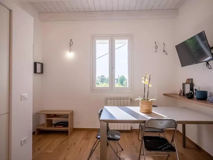 Immagine 8 di Appartamento in vendita  a Cascina