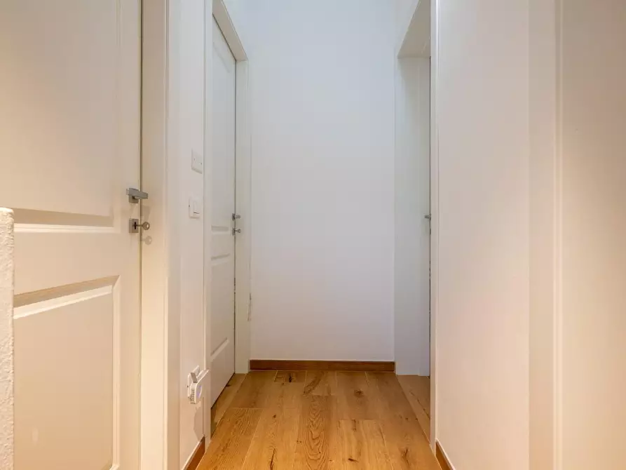 Immagine 18 di Appartamento in vendita  a Cascina