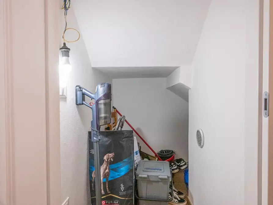 Immagine 13 di Appartamento in vendita  a Cascina