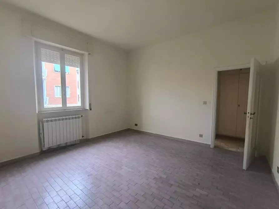 Immagine 21 di Appartamento in vendita  a Pisa