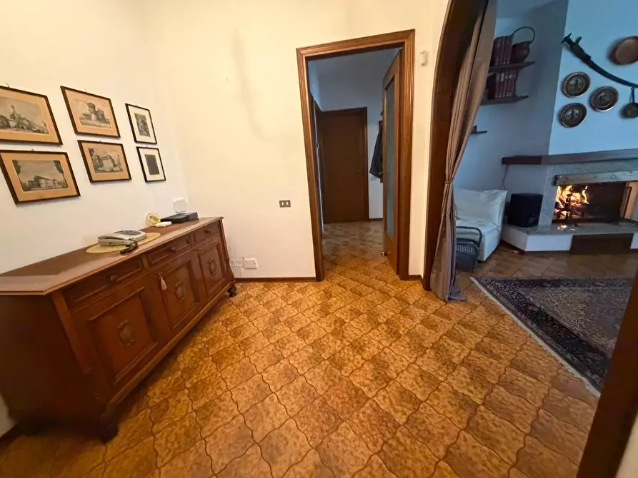 Immagine 15 di Appartamento in vendita  a Carrara