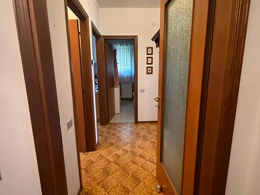 Immagine 20 di Appartamento in vendita  a Carrara