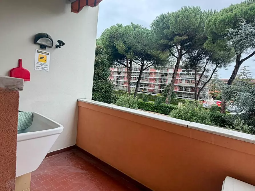 Immagine 16 di Appartamento in vendita  a Carrara