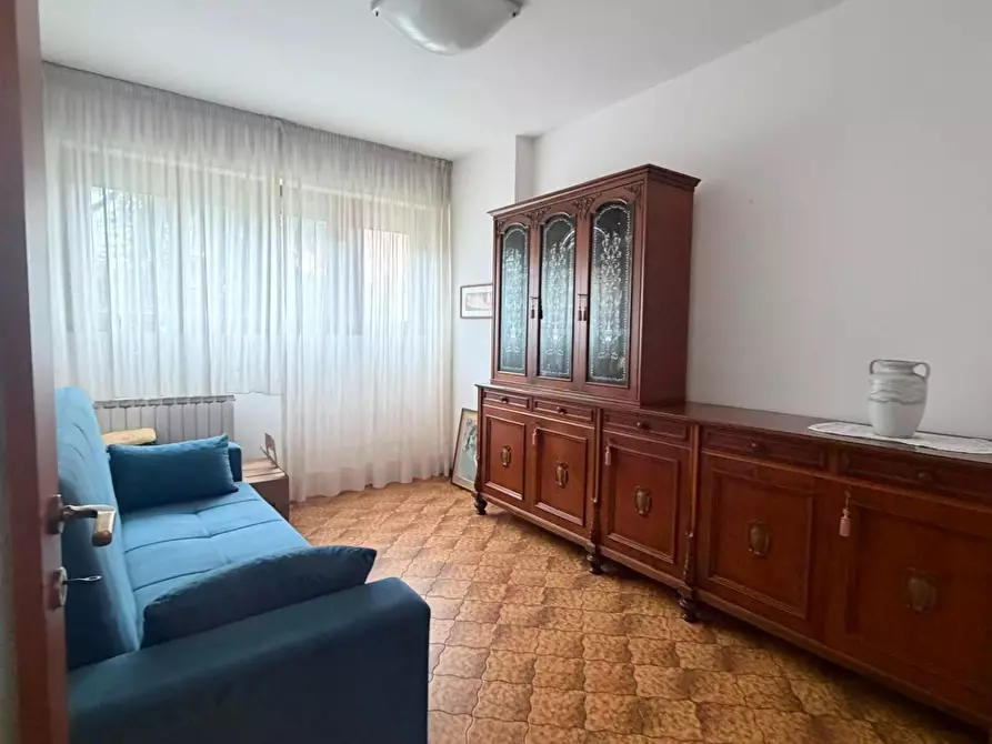 Immagine 18 di Appartamento in vendita  a Carrara