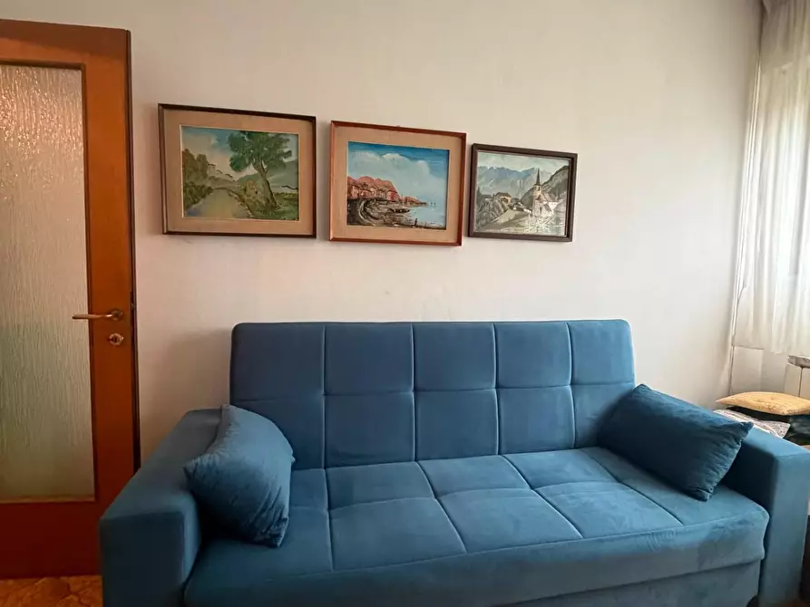 Immagine 17 di Appartamento in vendita  a Carrara