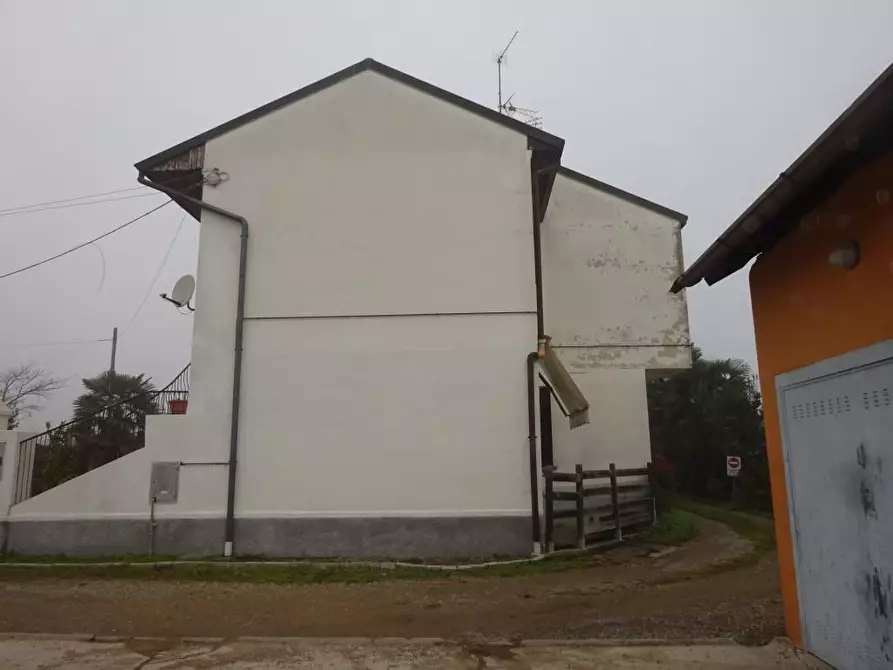 Immagine 2 di Appartamento in vendita  a Corbetta