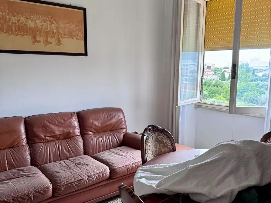 Immagine 12 di Appartamento in vendita  a Massa