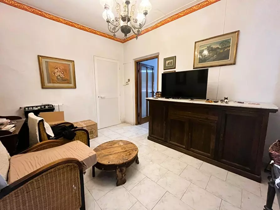 Immagine 4 di Appartamento in vendita  a Livorno