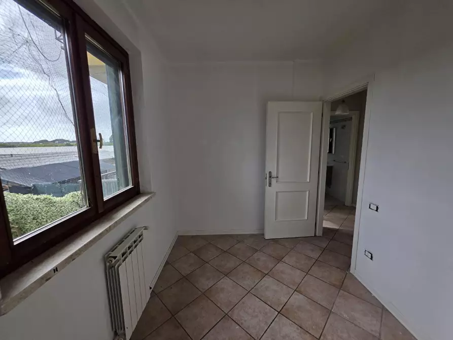 Immagine 17 di Appartamento in vendita  a Viareggio