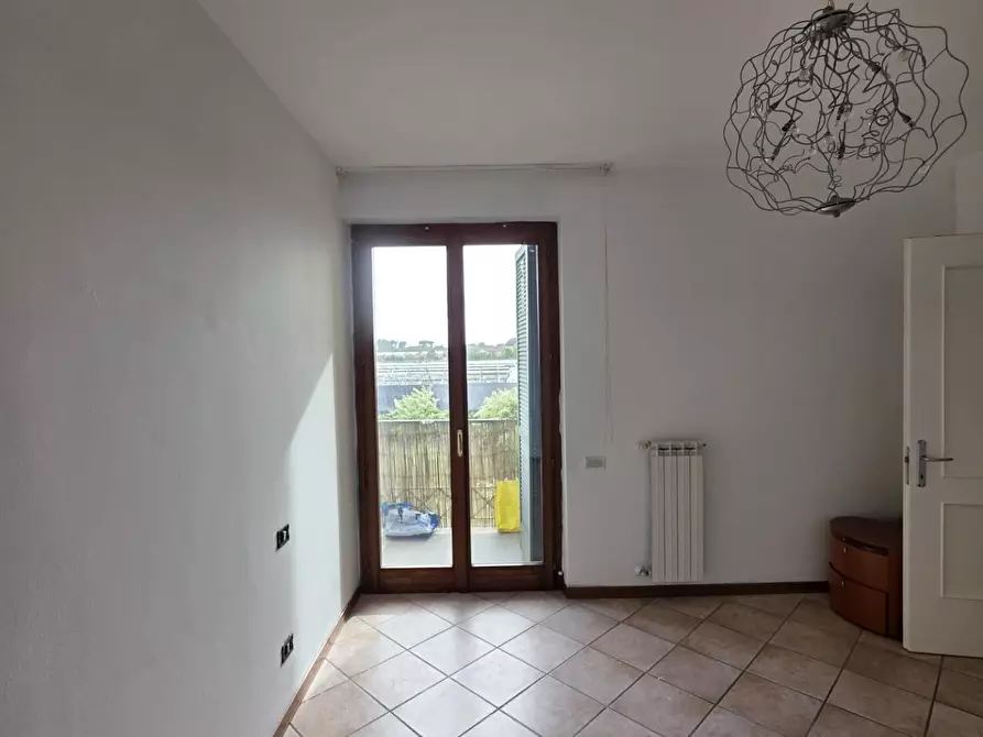 Immagine 12 di Appartamento in vendita  a Viareggio
