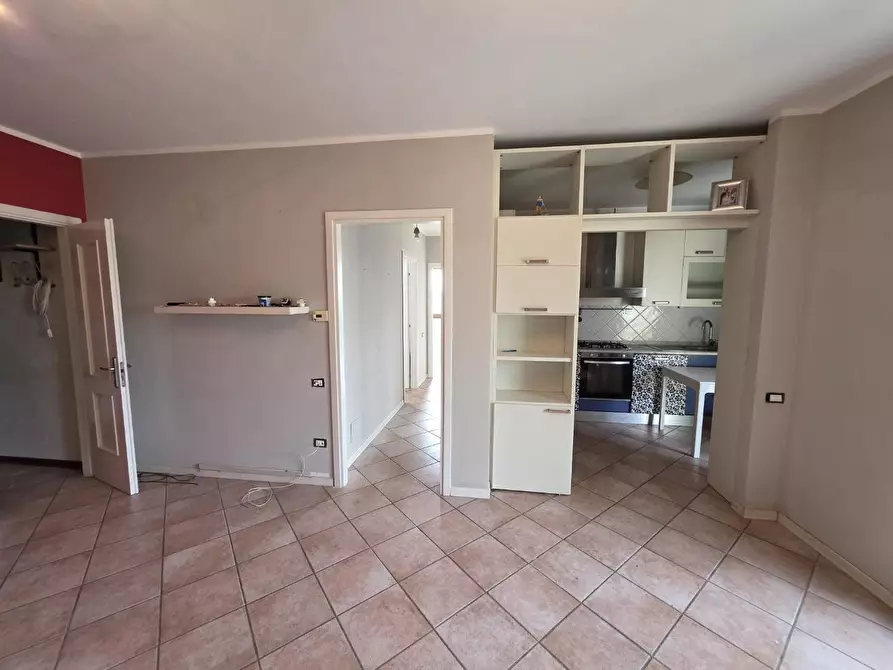 Immagine 3 di Appartamento in vendita  a Viareggio