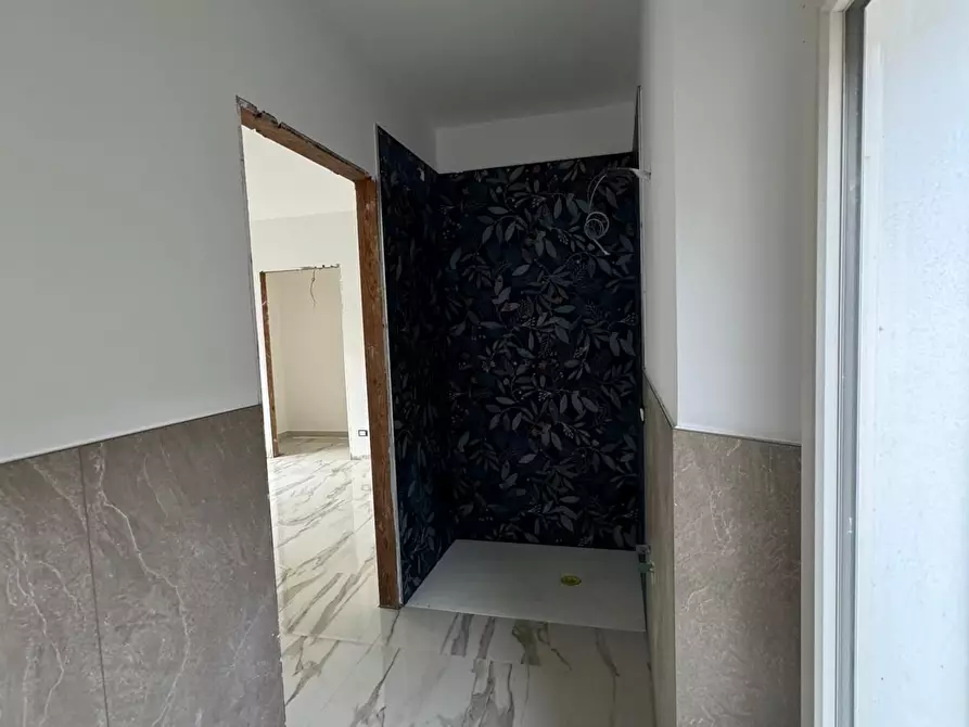 Immagine 16 di Casa bifamiliare in vendita  a Lucca
