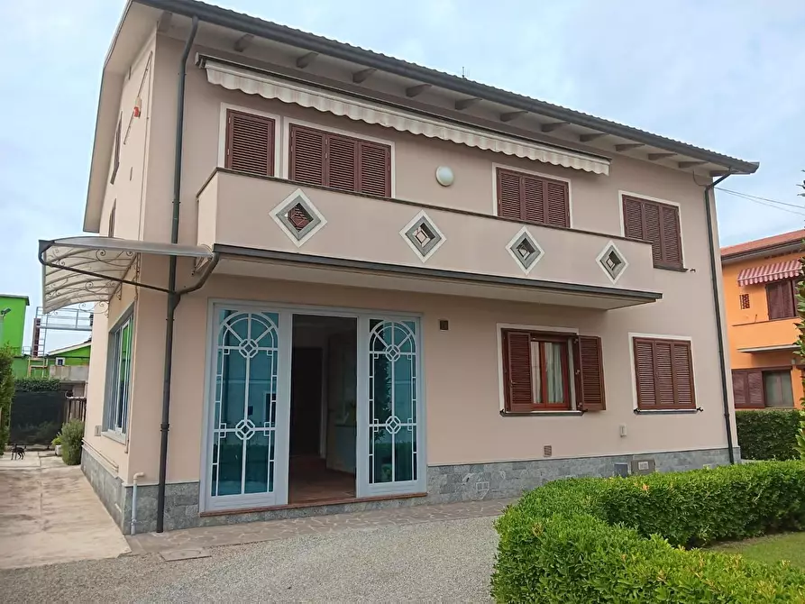 Immagine 1 di Casa indipendente in vendita  a Santa Croce Sull'arno