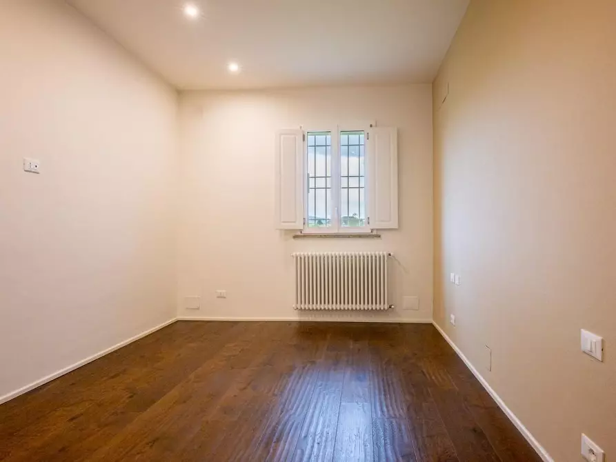 Immagine 32 di Rustico / casale in vendita  a Santa Maria A Monte
