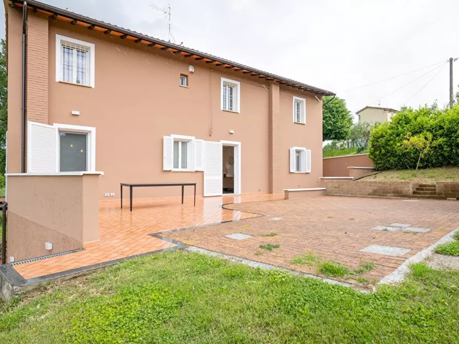 Immagine 1 di Rustico / casale in vendita  a Santa Maria A Monte