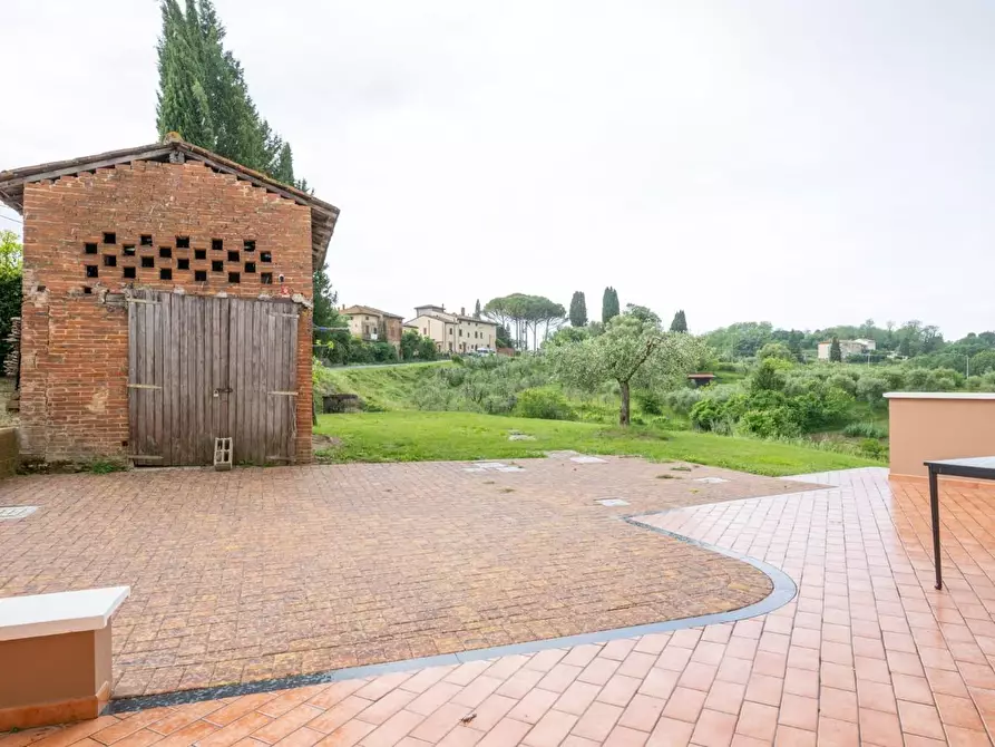 Immagine 40 di Rustico / casale in vendita  a Santa Maria A Monte