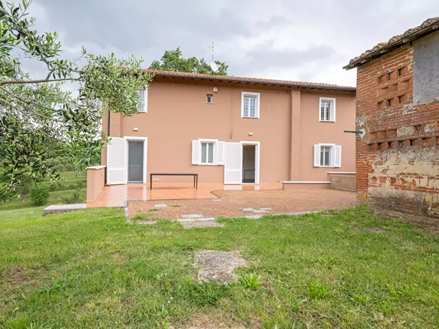 Immagine 45 di Rustico / casale in vendita  a Santa Maria A Monte