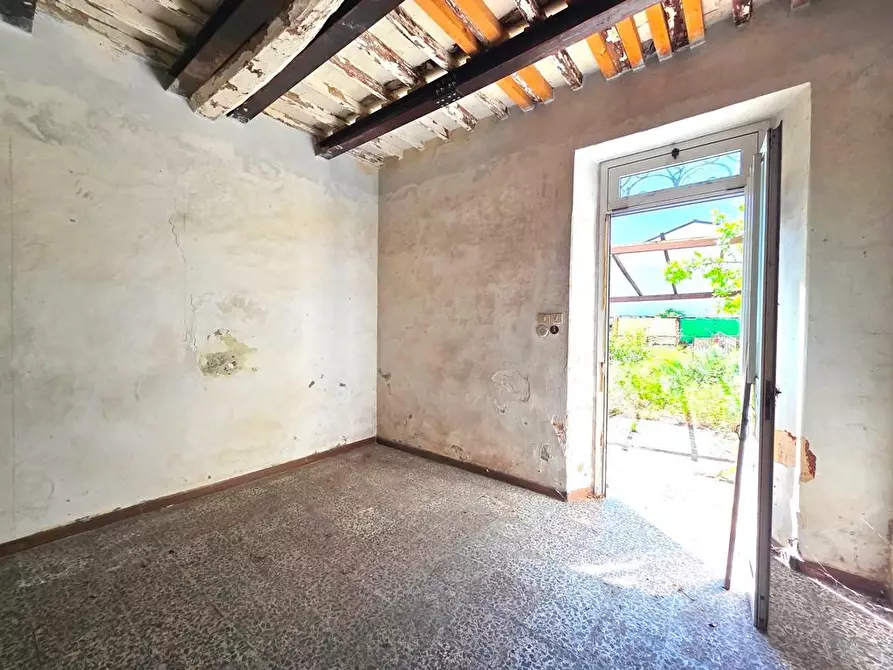 Immagine 2 di Terratetto in vendita  a Lucca