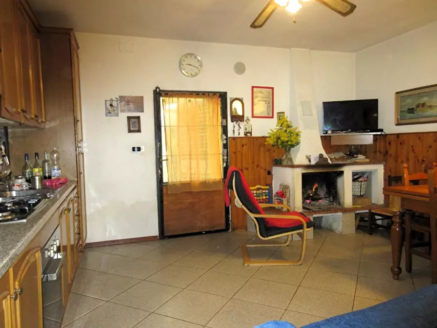 Immagine 10 di Appartamento in vendita  a Empoli