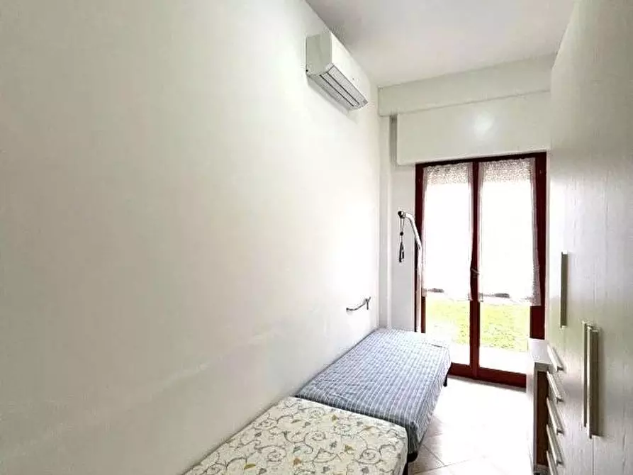 Immagine 15 di Appartamento in vendita  a Viareggio