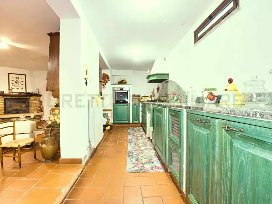 Immagine 38 di Terratetto in vendita  a Campiglia Marittima