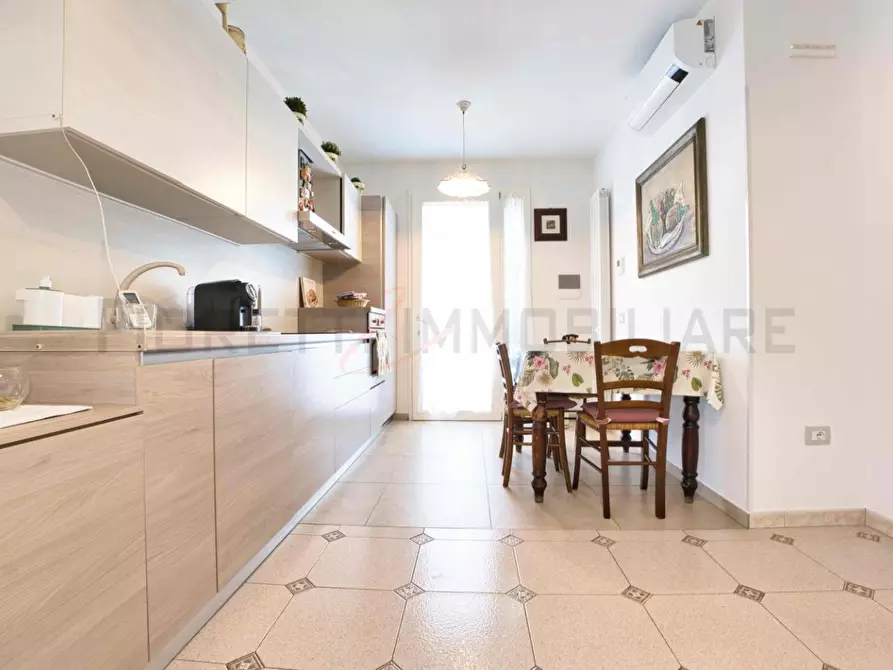 Immagine 16 di Terratetto in vendita  a Campiglia Marittima